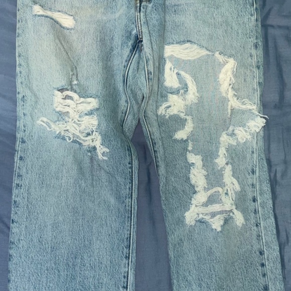 LEVIS BOYFRIEND JEANS - Picture 4 of 4